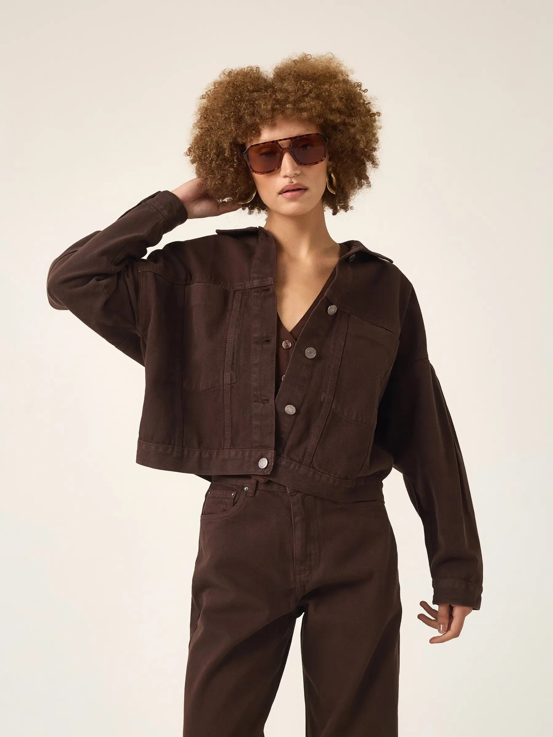 Jaqueta Jeans Oversized Andiroba Marrom Escuro