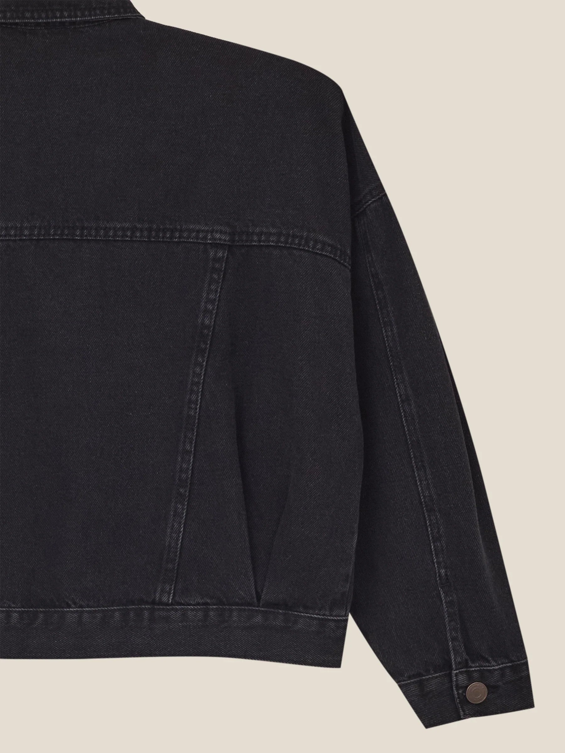 Jaqueta Jeans Oversized Andiroba Preta