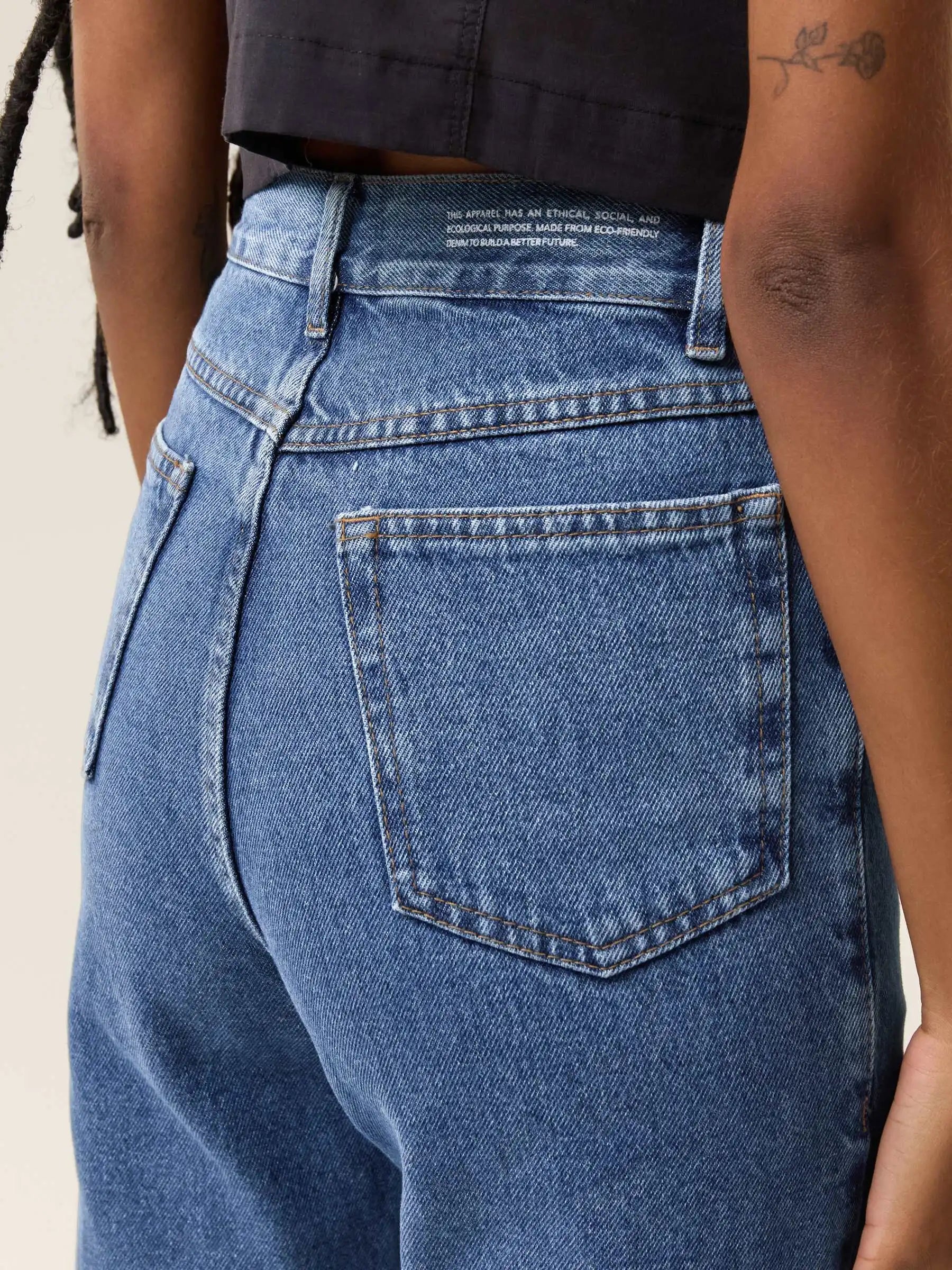 Calça Jeans Mom Jequitibá Azul Médio