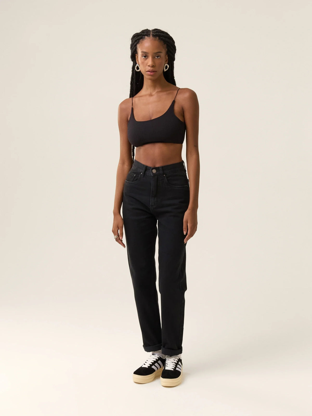 Calça Jeans Mom Jequitibá Preta