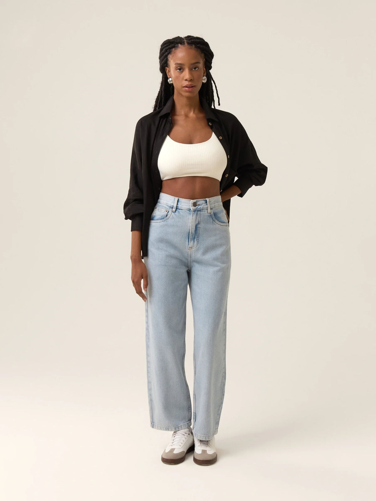 Calça Jeans Reta Araçá Azul Claro