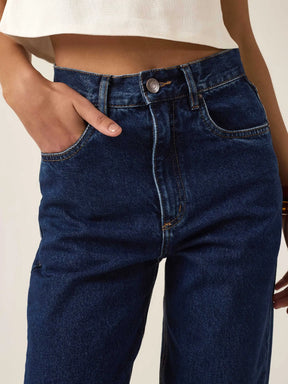 Calça Jeans Reta Araçá Azul Escuro