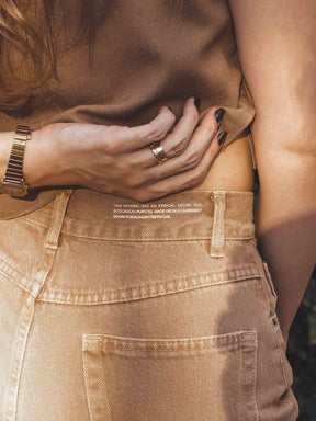 Calça Jeans Reta Araçá Marrom Claro