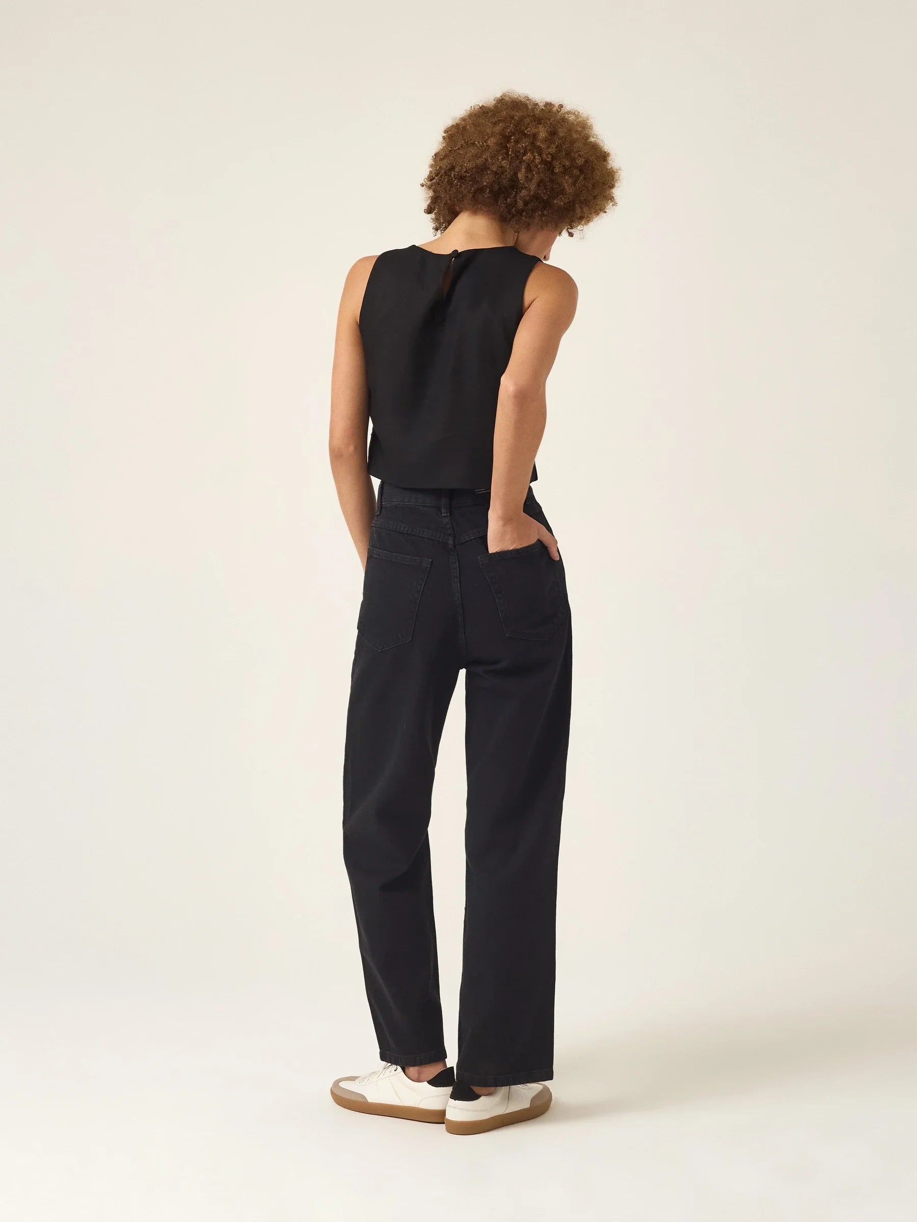 Calça Jeans Reta Araçá Preta