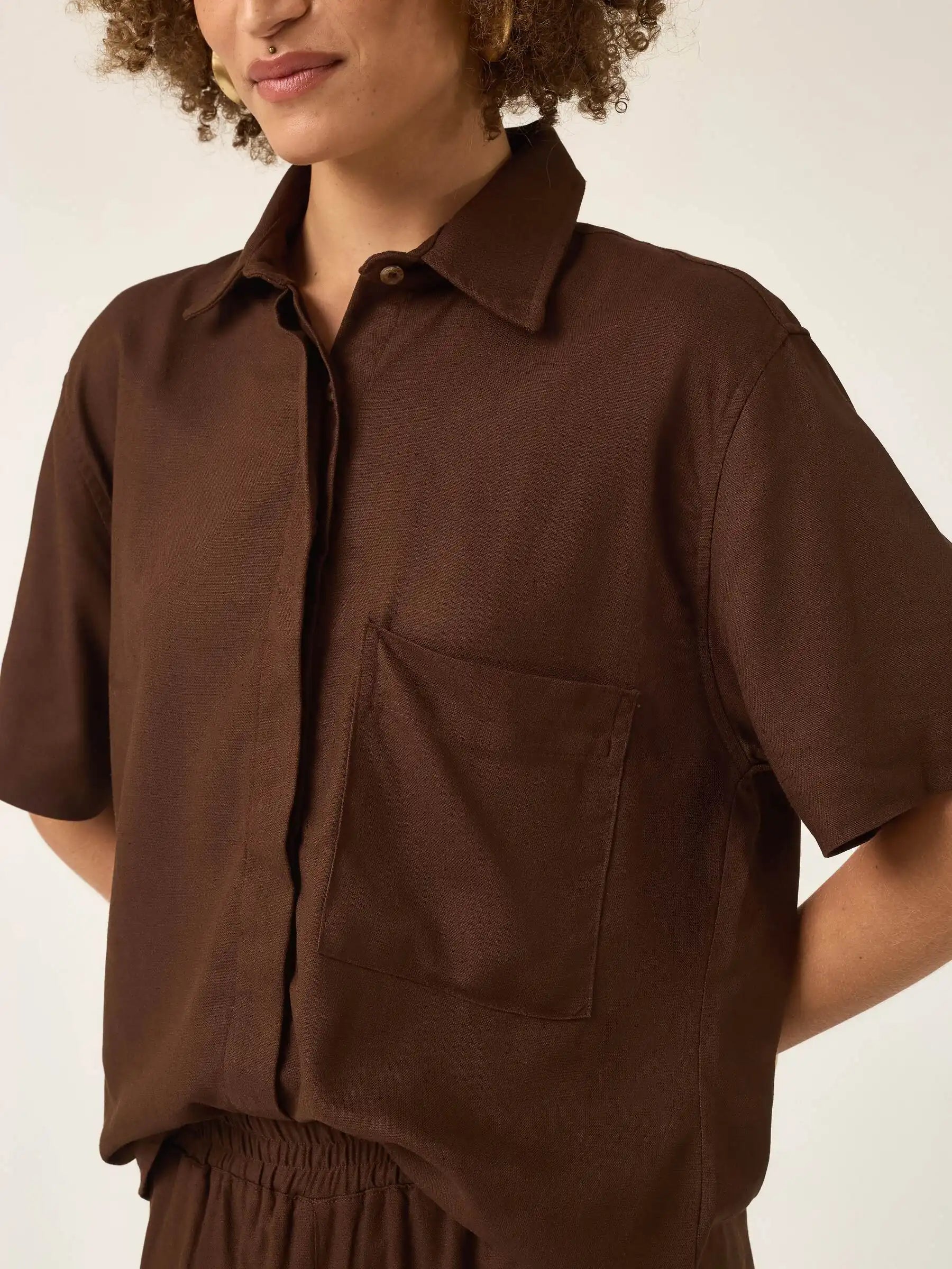 Camisa Jambo Marrom Escuro
