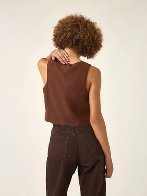 Colete Calêndula Marrom Escuro