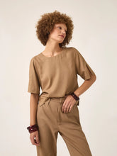 Blusa Tulipa Marrom Claro